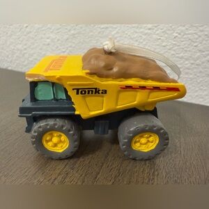 Hallmark Tonka Toy Dump Truck Resin Christmas Ornament 2018 Holiday Hasbro